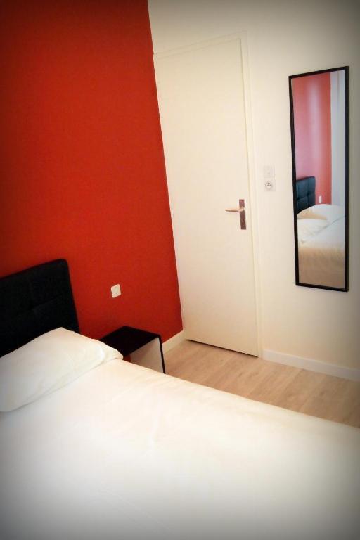 Hotel Le Rohu Séné Eksteriør billede